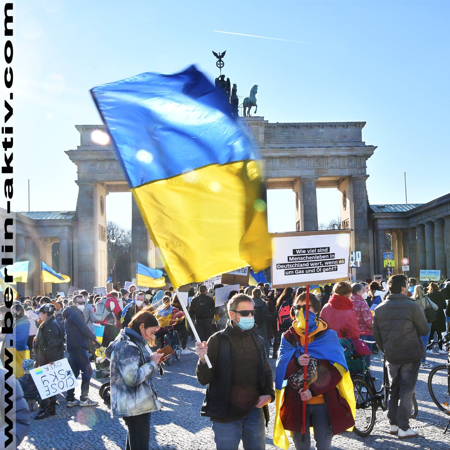 berlin-aktiv.com_7743-22-03 Fotografie street photography berlin against ukraine war