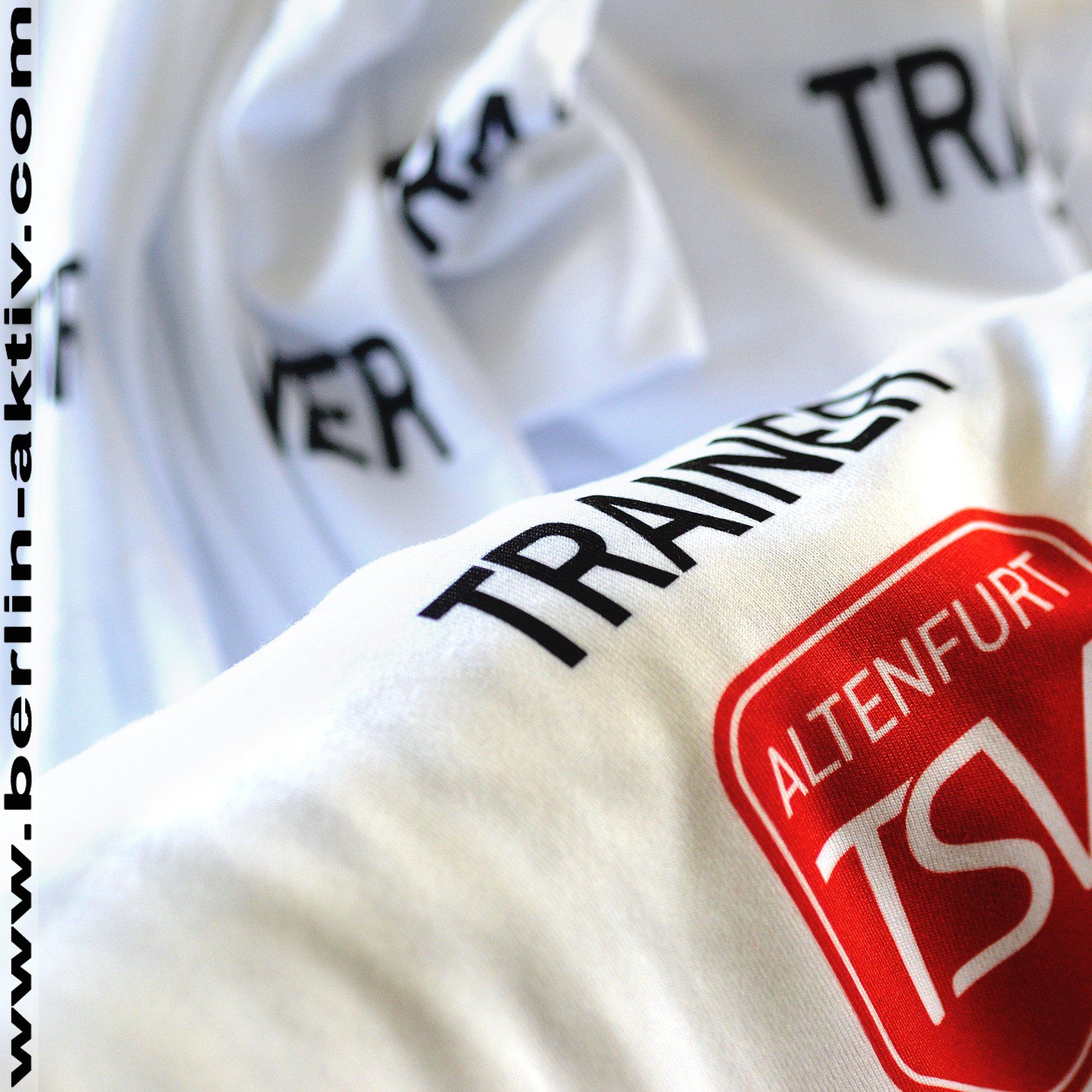 berlin-aktiv.com, Sportshirt,  Trainer-Shirt, weiß, fastdry, workwear, Vereinslogo, Druck Design, Logo TSV Altenfurt, 04