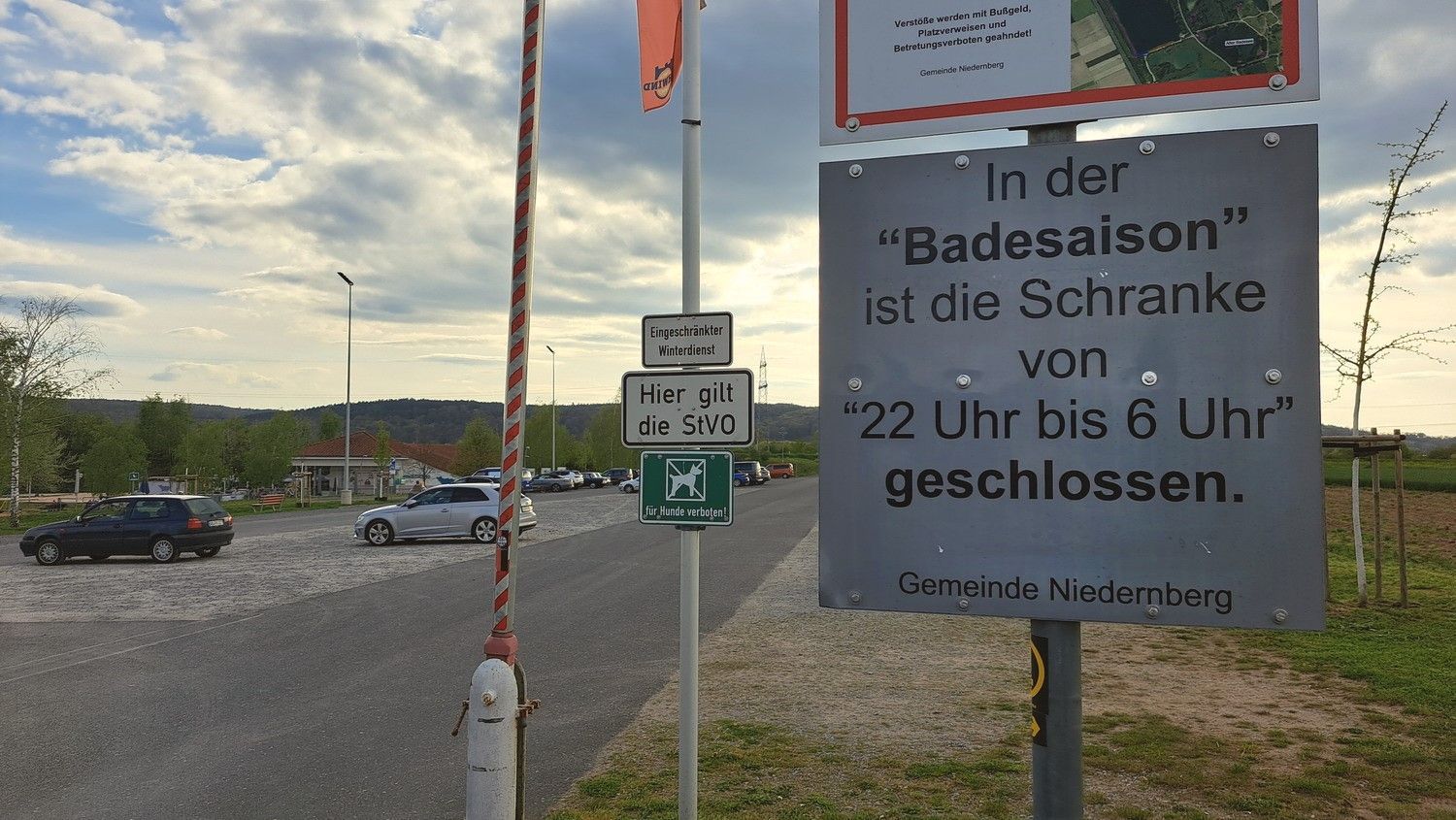 Parkplatz HonischBeach Niedernberg Start des Kulturweges am HonischBeach Niedernberg