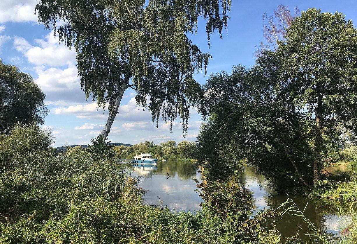Kulturweg Niedernberg: Entlang des Mains Kulturweg Niedernberg: Entlang des Mains