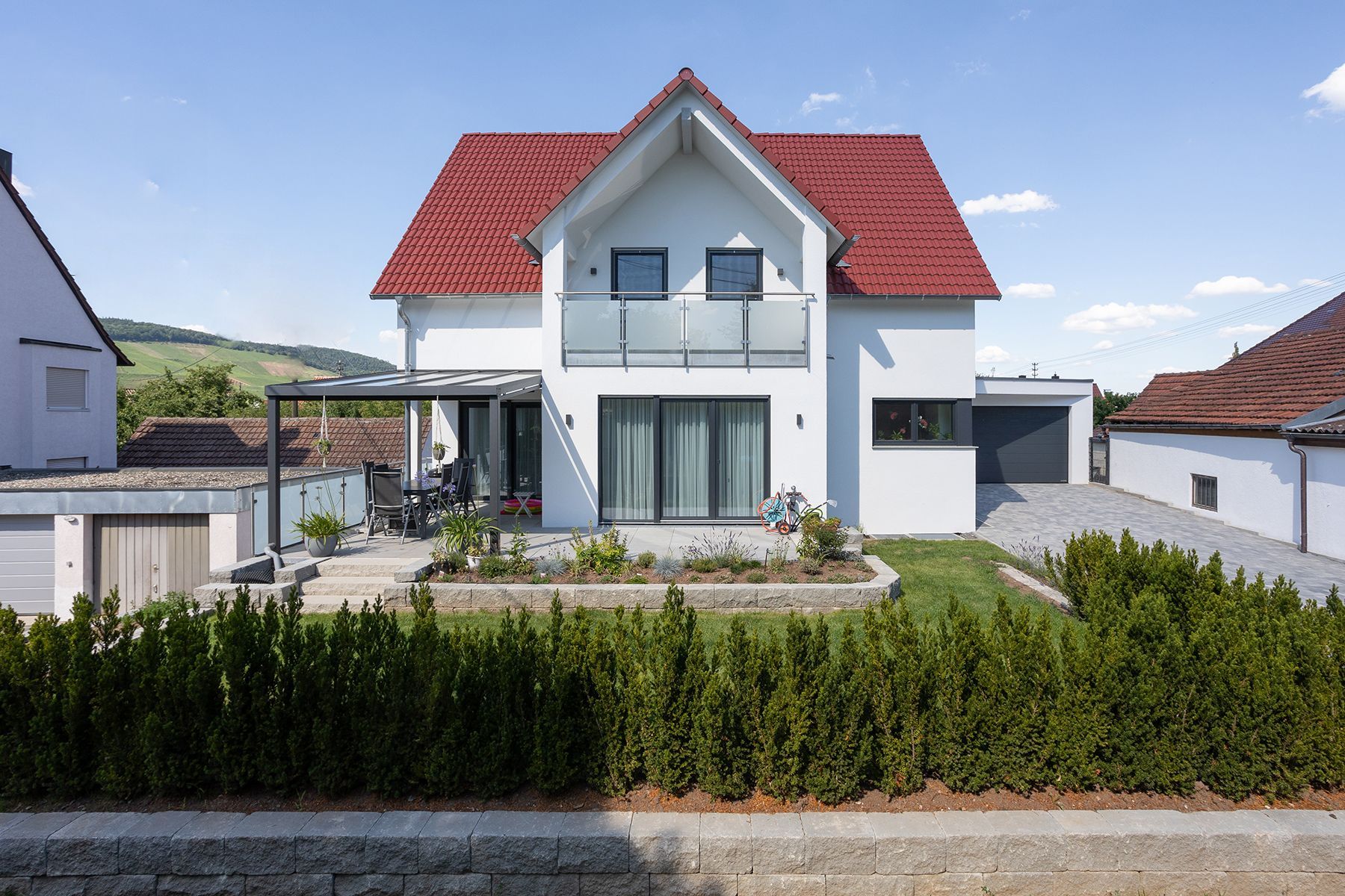 Realisiertes Kundenbeispiel - Individuell geplantes und gebautes Massivhaus - Wohnträume von WT Schlüsselfertig-Bau GmbH