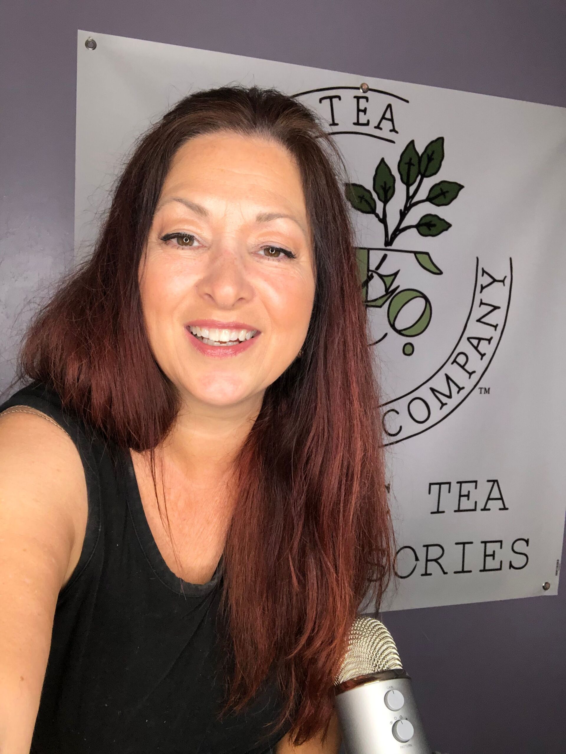 Lori Miller, client of Darlene Hawley, branding coach and online business coach