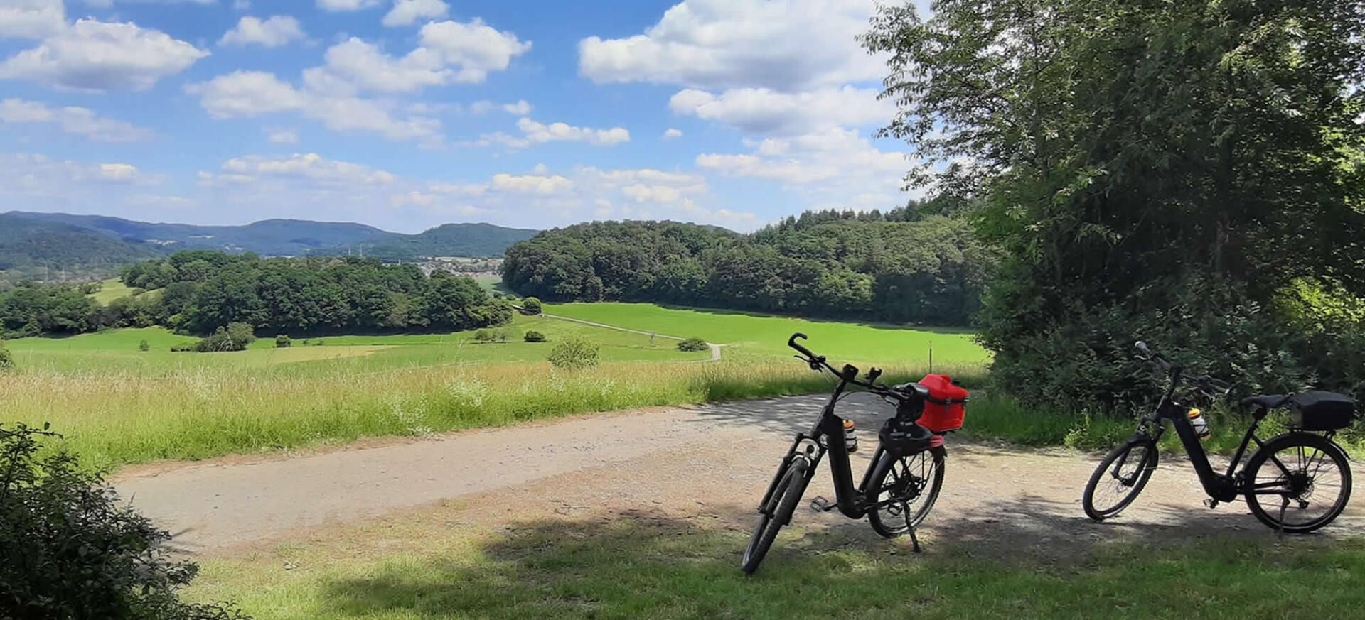 Lahnradweg, Lahnhöhenweg, Lahnwanderweg, Ferienwohnung Brälu Dautphetal Friedensdorf - Ferienwohnung Henkel Friedensdorf -Radfahren Ebike Touren Urlaub Erholung Ferien