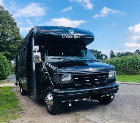 Partybus schwarz