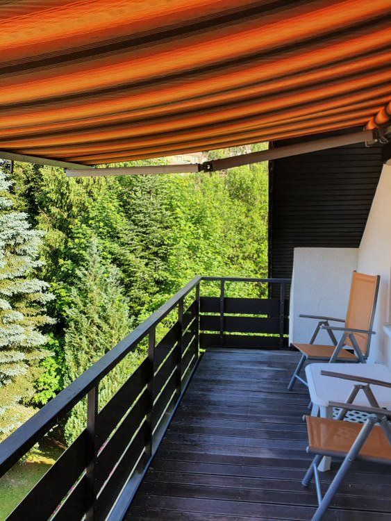 Balkon mit Markise