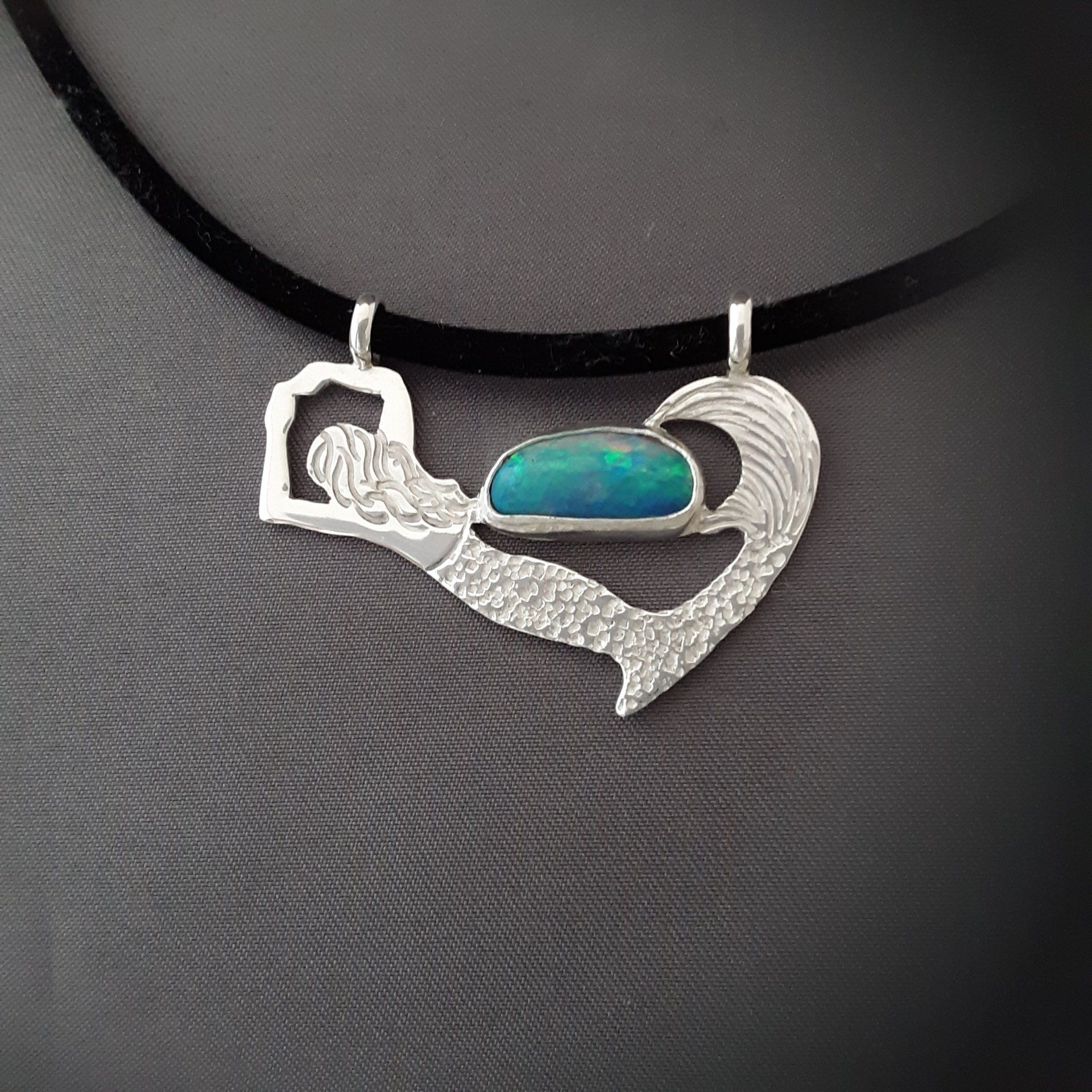 silvermermaids,mermaid jewelry,argentiumsilver, Orleans MA, coastalcraftgallery, imaginingsingold&silver, handcrafted, capecod, capecodgifts,teresacetto.com,