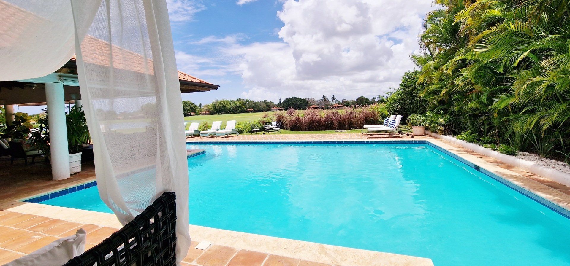 WI Communications LTD Luxury MICE & Events