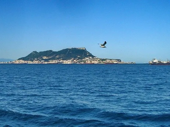 Der Felsen von Gibraltar Großbritanniens Kontrollposten am Eingang zum Mittelmeeer