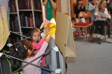 Kindertheater interaktiv für Kindergarten mit Handpuppen in Hamburg
