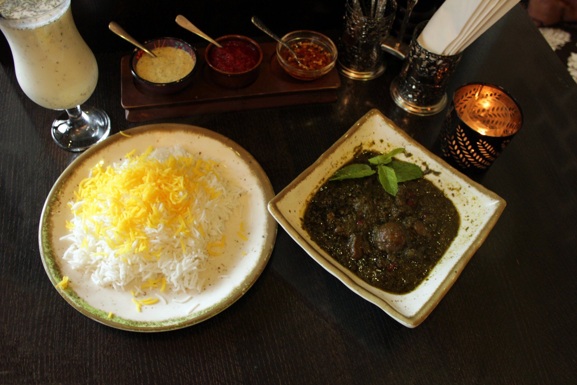 Persisches Gerichte , Ghorme Sabzi