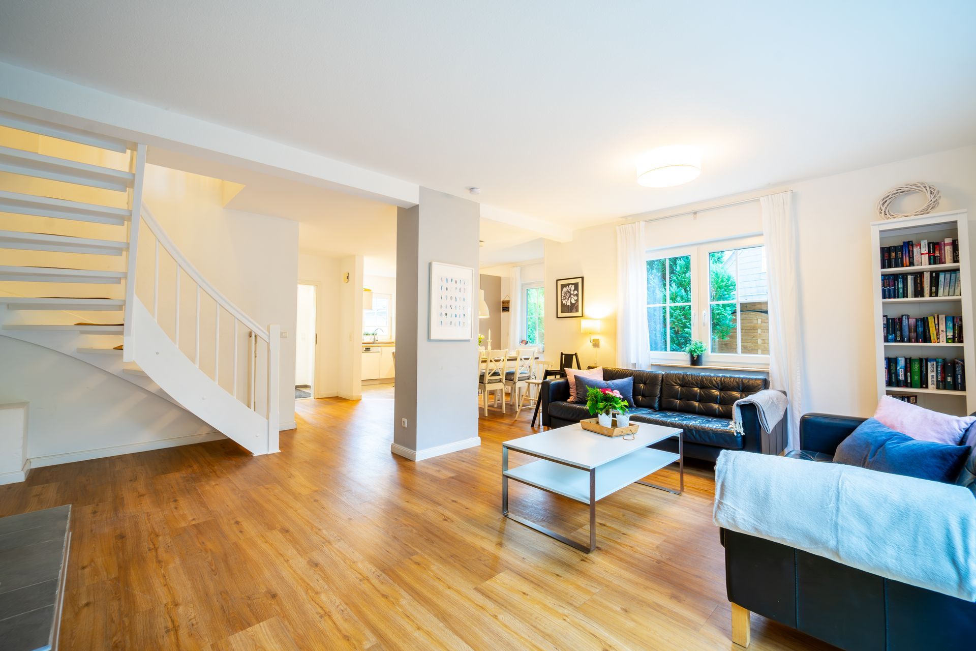 großer Wohn-Ess-Küchenbereich Ferienhaus Timmendorf