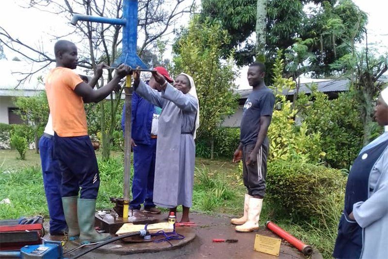 Sauberes Wasser für Viele Sauberes Wasser für Viele