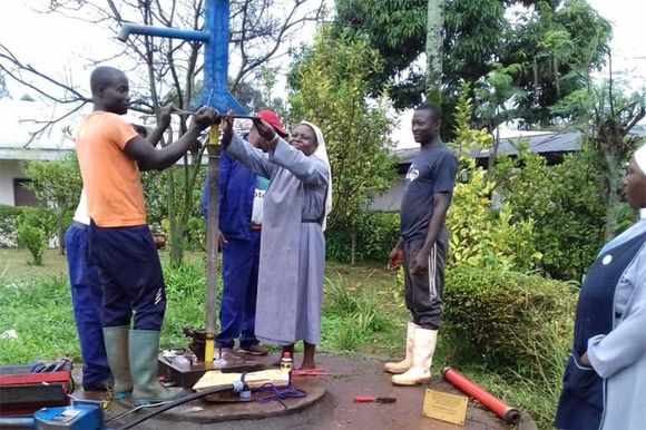 Sauberes Wasser für Viele Sauberes Wasser für Viele