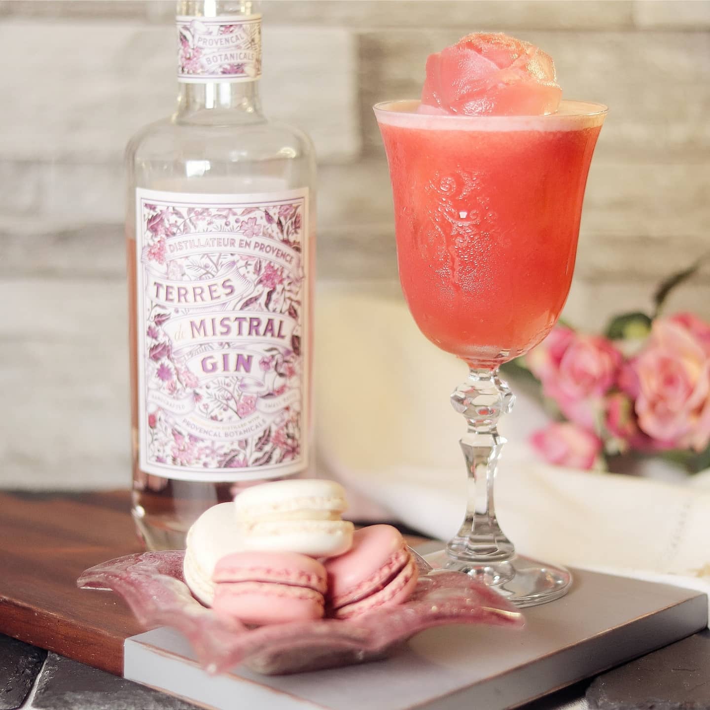 Mistral Gin, France