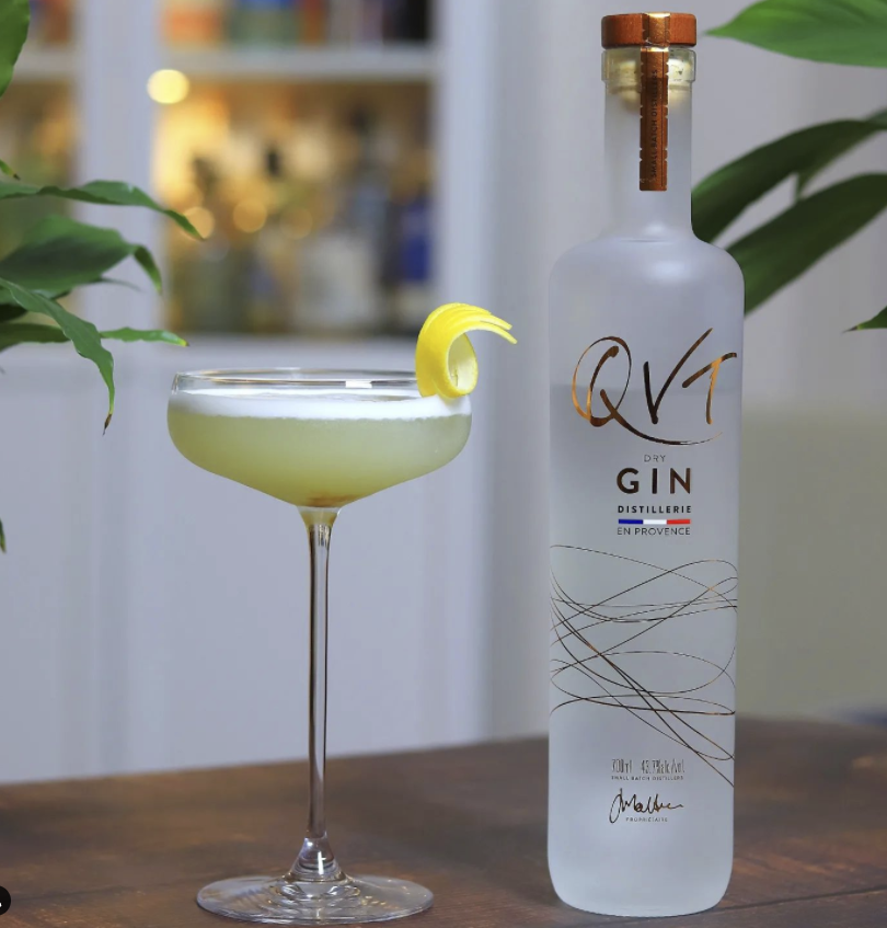 QVT gin, gin review, european gin, french gin, mediterranean gin, south of france, craft gin club, gin blogger, gin stories, interview with QVT, gin brands in provence, gin stories, 450 bottles of gin, gin collection, london blogger