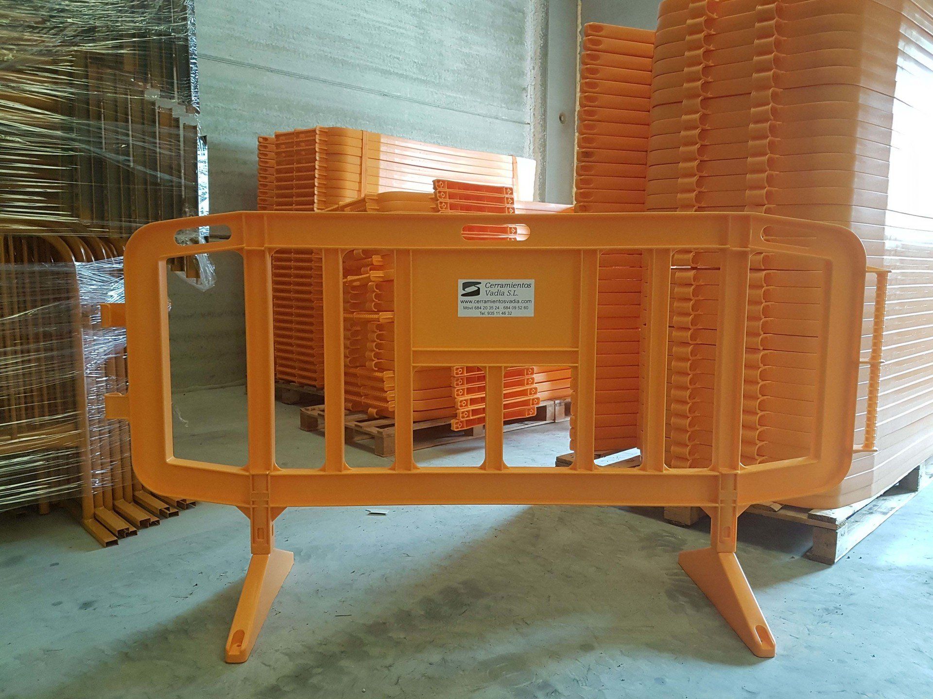 Lloguer de tanques vianants de plàstic per a esdeveniments de Tancaments Vadía Lloguer de tanques vianants de plàstic per a esdeveniments de Tancaments Vadía