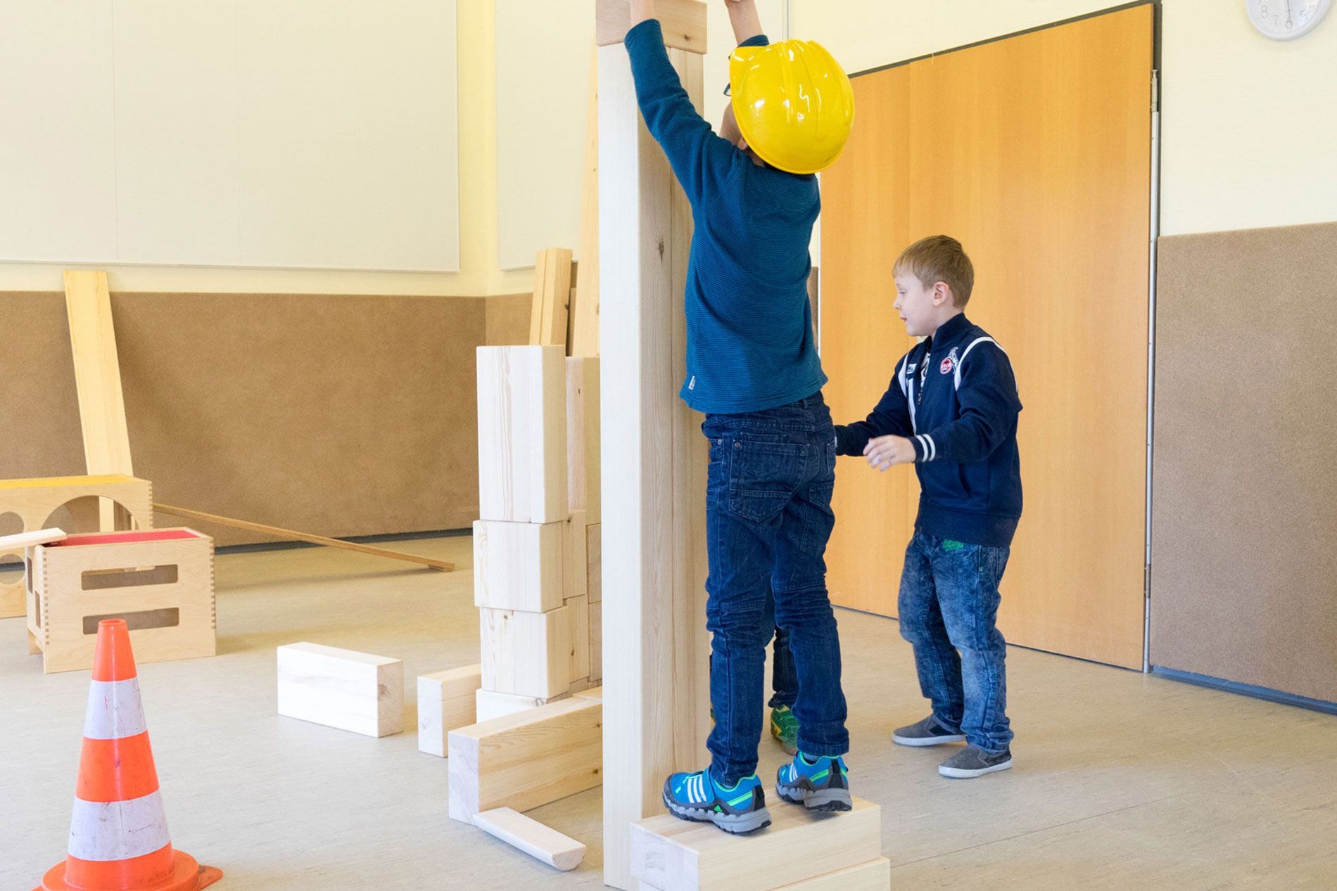 moete.de-kindergarten-ausstattung-bewegungsbaustelle-kita