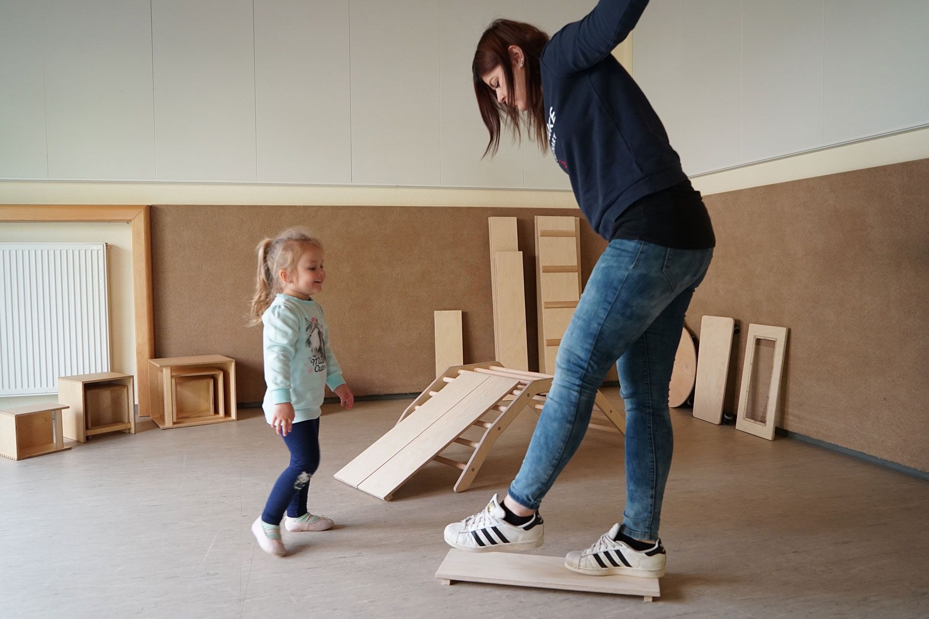 moete.de-kindergarten-ausstattung-bewegungsbaustelle-u3