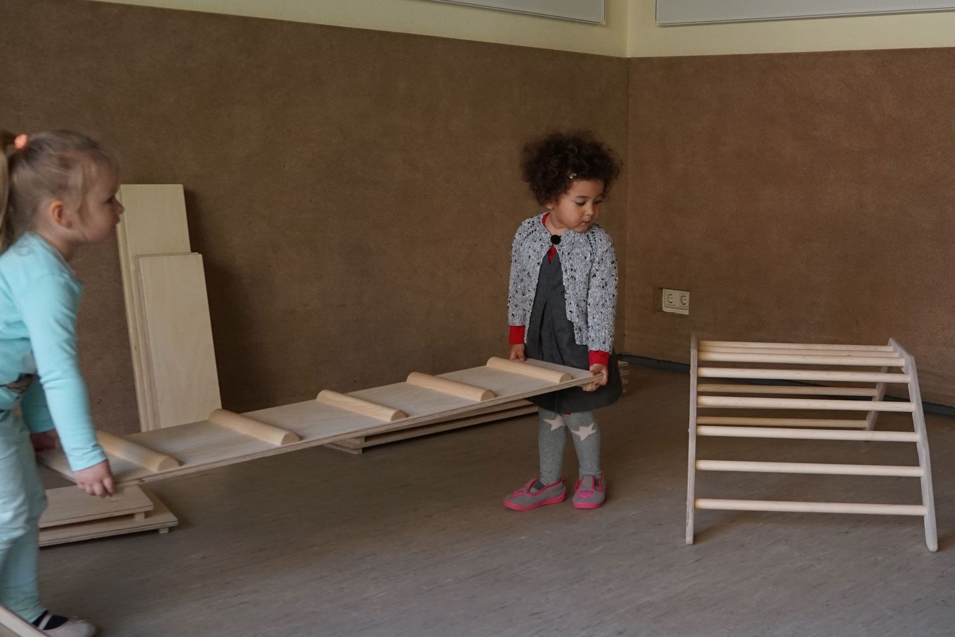 moete.de-kindergarten-ausstattung-bewegungsbaustelle-u3
