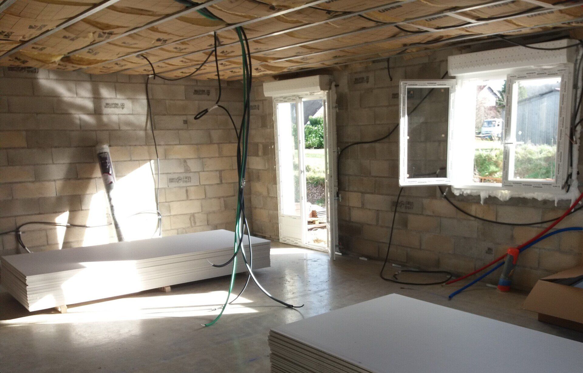 pose de plafond et doublages pavillon neuf en haute saone