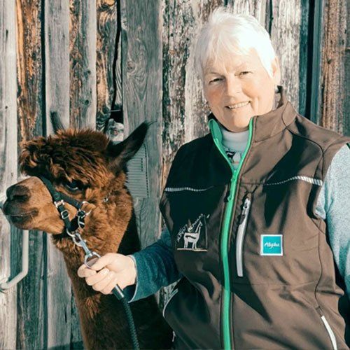 Helga von Alpenalpakas UG