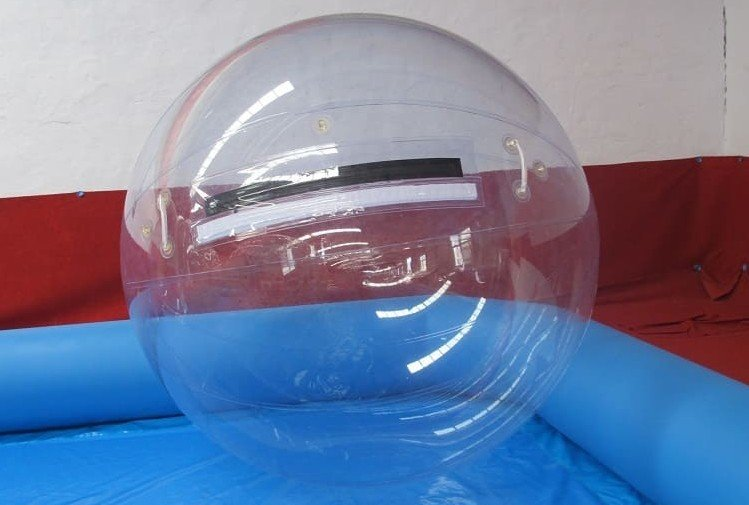 Pelota humana o burbuja hinchable