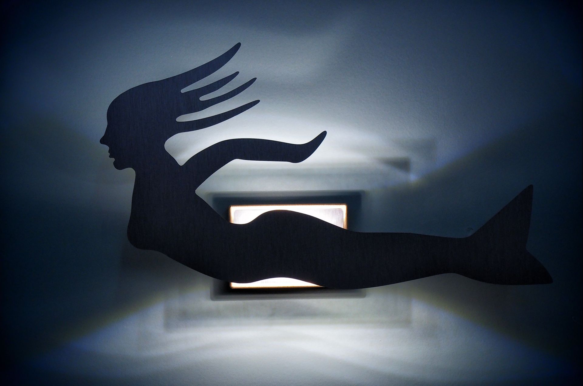 Varisphäre von LICHTWAHN Lichtkonzept-Meerjungfrau