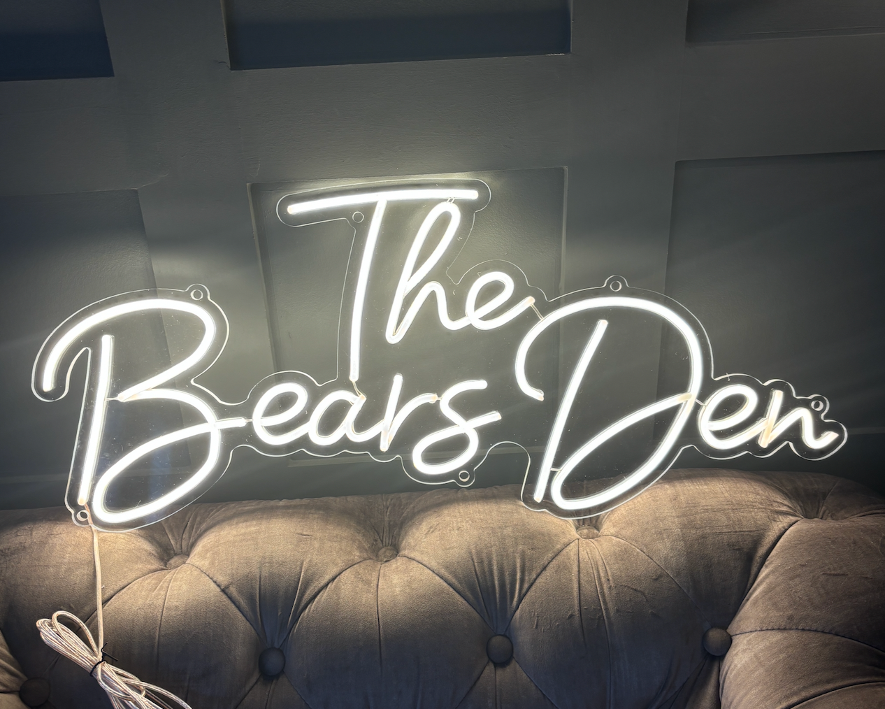 LED Neon Sign in warm white the bears den