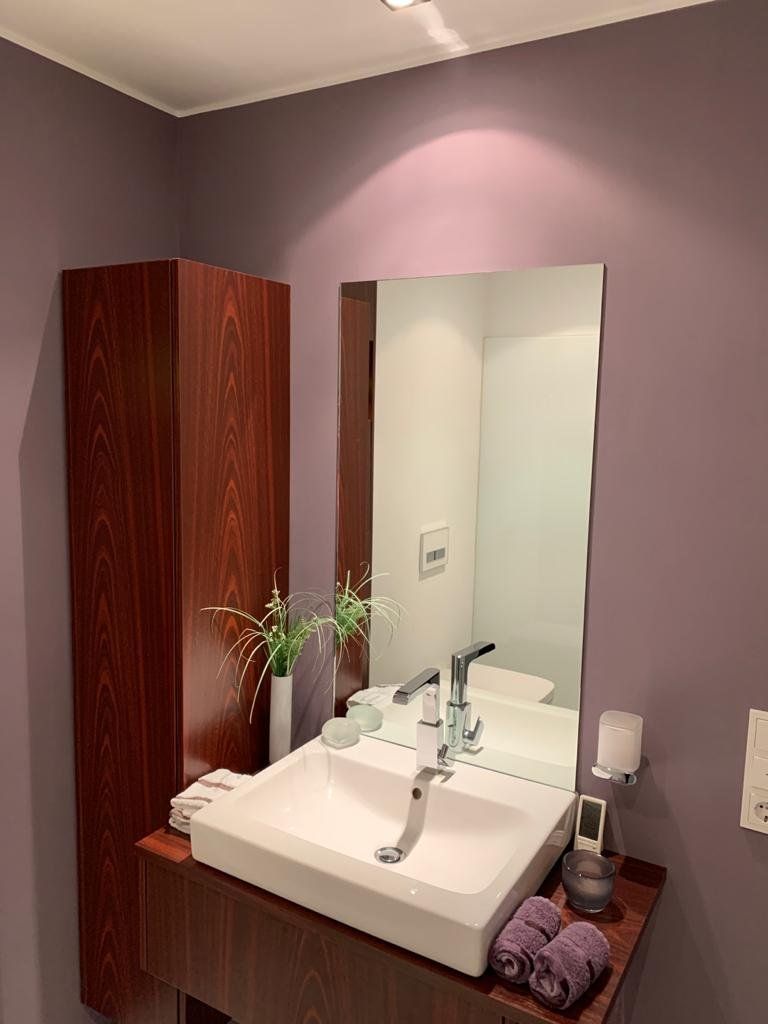 brigitte_borchers_schoener_wohnen_arbeiten_einrichtungsberatung_innenraumgestaltung_farbberatung_wandfarben_farbkonzept_polsterung_badgestaltung