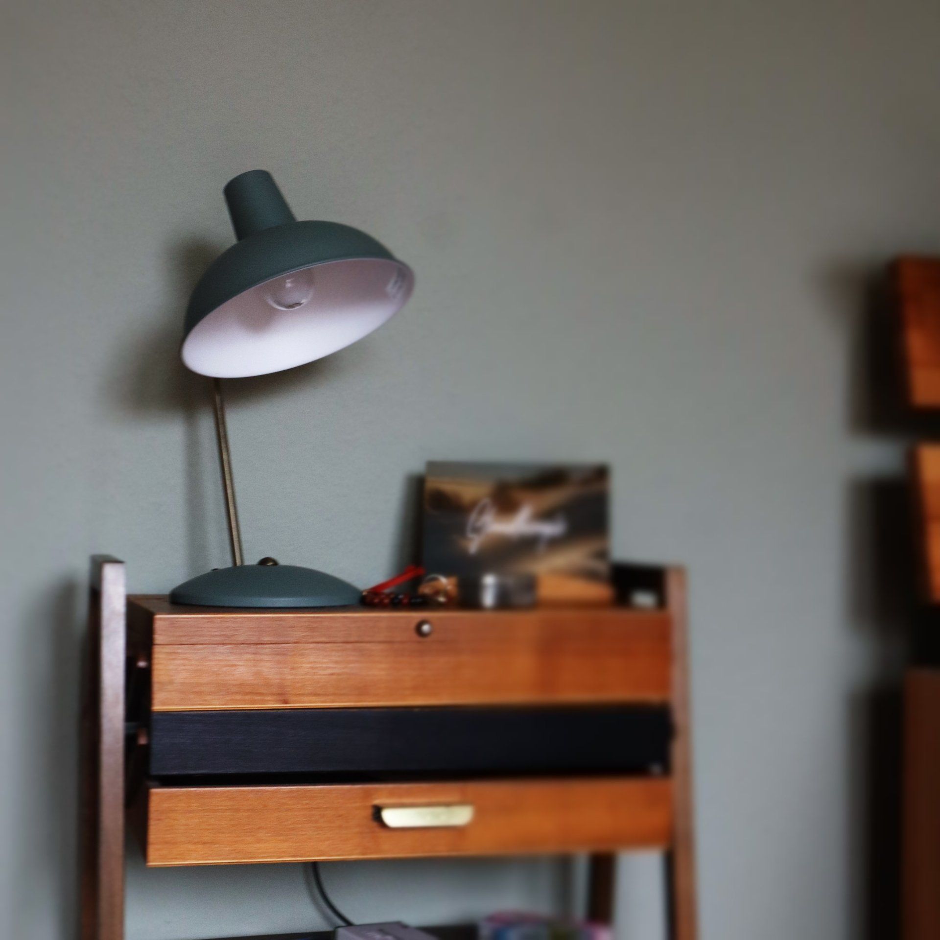 brigitte_borchers_schoener_wohnen_arbeiten_einrichtungsberatung_innenraumgestaltung_farbberatung_wandfarben_farbkonzept_polsterung_badgestaltung_wohnzimmergstaltung_eingangsbereichgestaltung_schlafzimmergestaltung