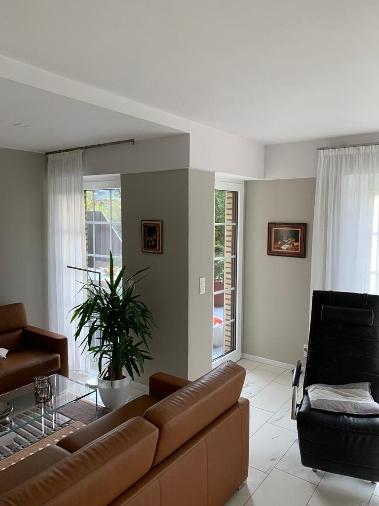 brigitte_borchers_schoener_wohnen_arbeiten_einrichtungsberatung_innenraumgestaltung_farbberatung_wandfarben_farbkonzept_polsterung_badgestaltung_wohnzimmergstaltung