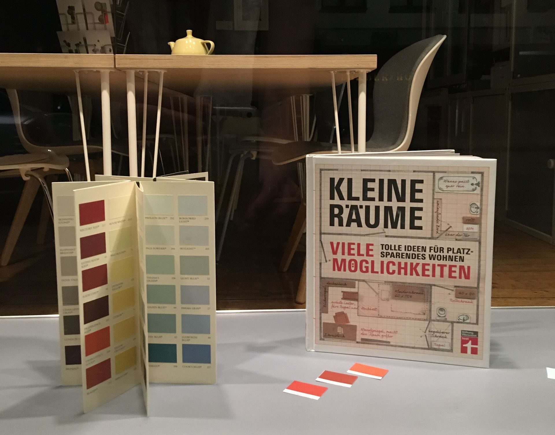 brigitte_borchers_schoener_wohnen_arbeiten_einrichtungsberatung_innenraumgestaltung_farbberatung_wandfarben_farbkonzept_polsterung_stoffauswahl