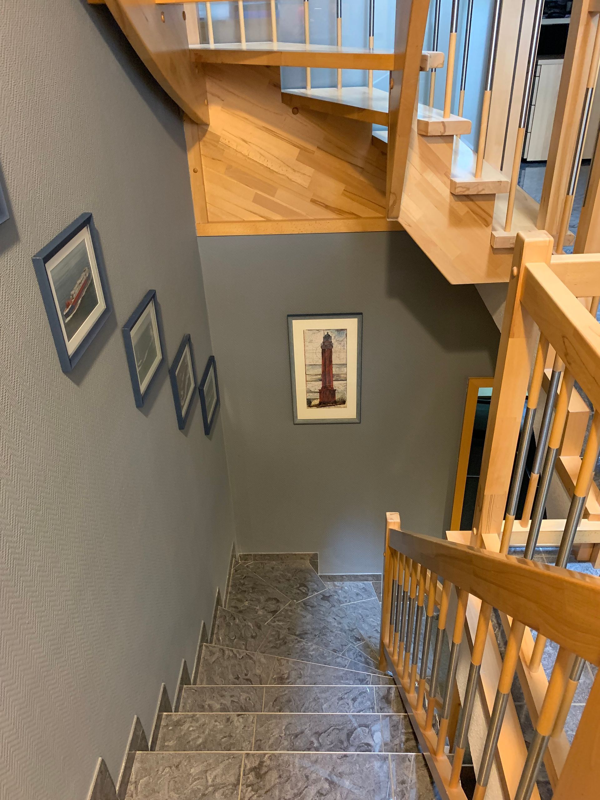 brigitte_borchers_schoener_wohnen_arbeiten_einrichtungsberatung_innenraumgestaltung_farbberatung_wandfarben_farbkonzept_polsterung_badgestaltung_wohnzimmergstaltung_eingangsbereichgestaltung_schlafzimmergestaltung_Treppenhausgestaltung_Kreativbuero_Redesign