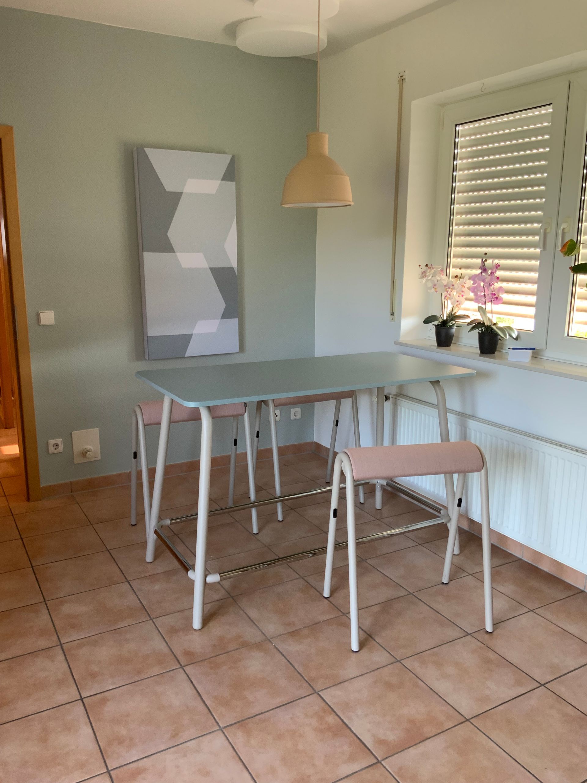 brigitte_borchers_schoener_wohnen_arbeiten_einrichtungsberatung_innenraumgestaltung_farbberatung_wandfarben_farbkonzept_polsterung_badgestaltung_wohnzimmergstaltung_eingangsbereichgestaltung_schlafzimmergestaltung_Treppenhausgestaltung_Kreativbuero_Redesign_Akustiklösungen