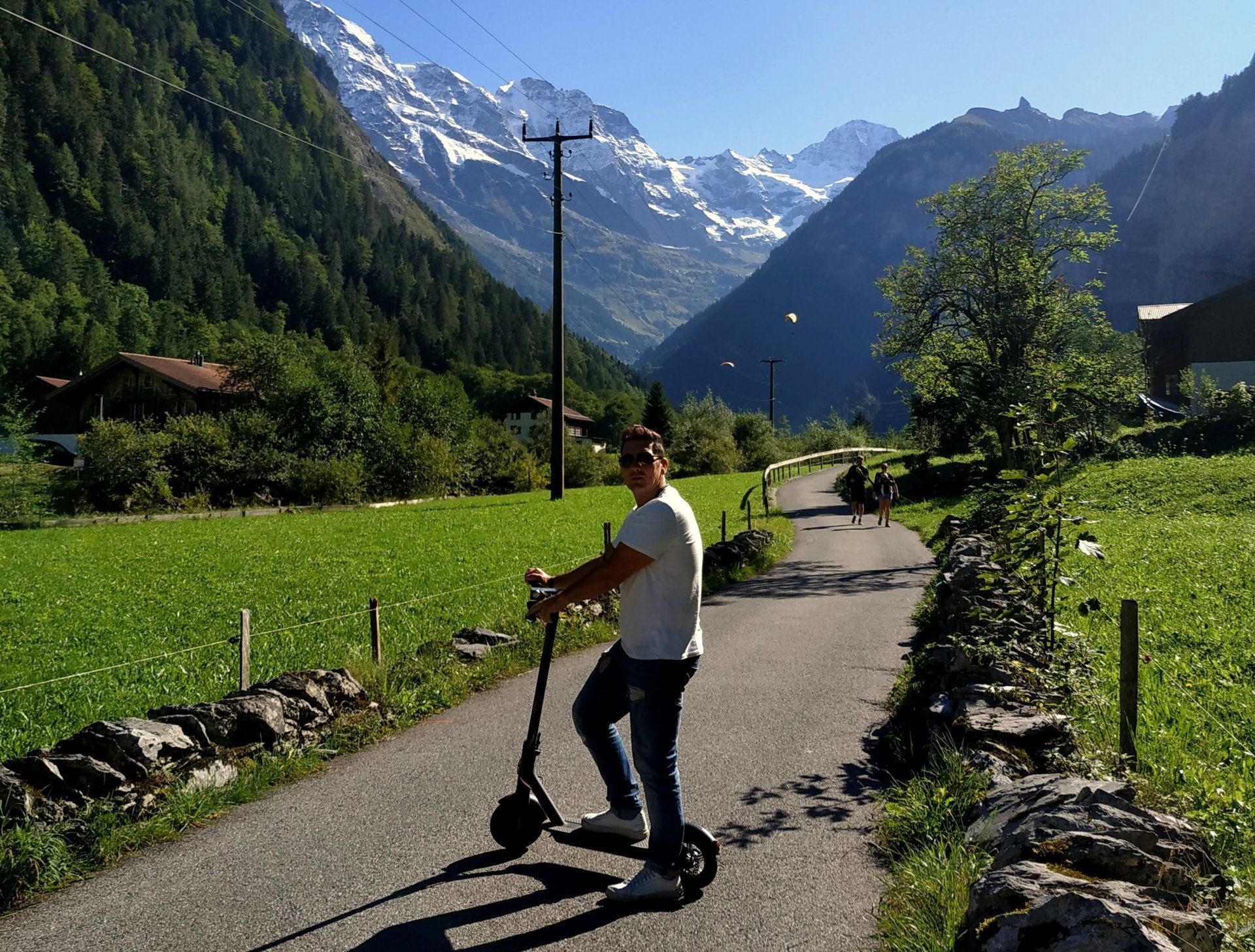 a happy van patinete eléctrico servicios