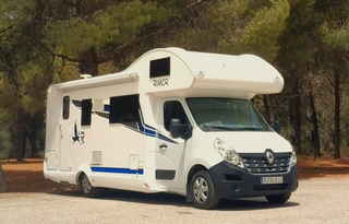 autocaravana alquiler rimor katamarano 9 a happy van