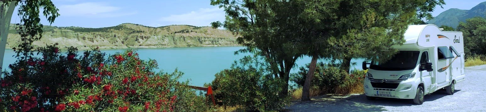 alquiler autocaravana a happy van pantano