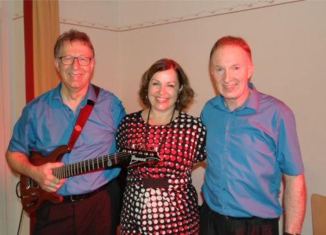 Tanzmusik und Tanzband Highlife Illertissen Tanzmusik und Tanzband Highlife Illertissen