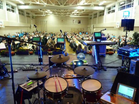 Große Säle - kein Problem! Große Säle - kein Problem!