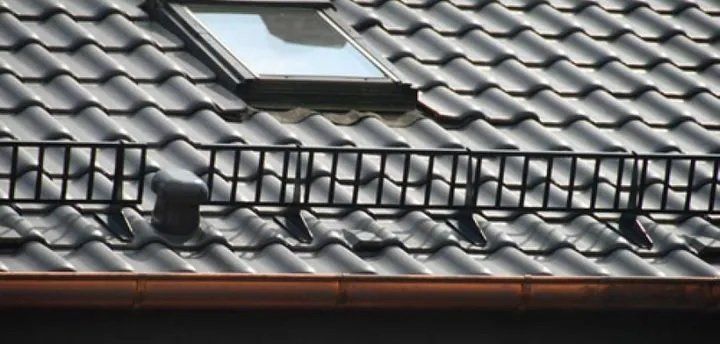 Montage Schneefanggitter in Bünde