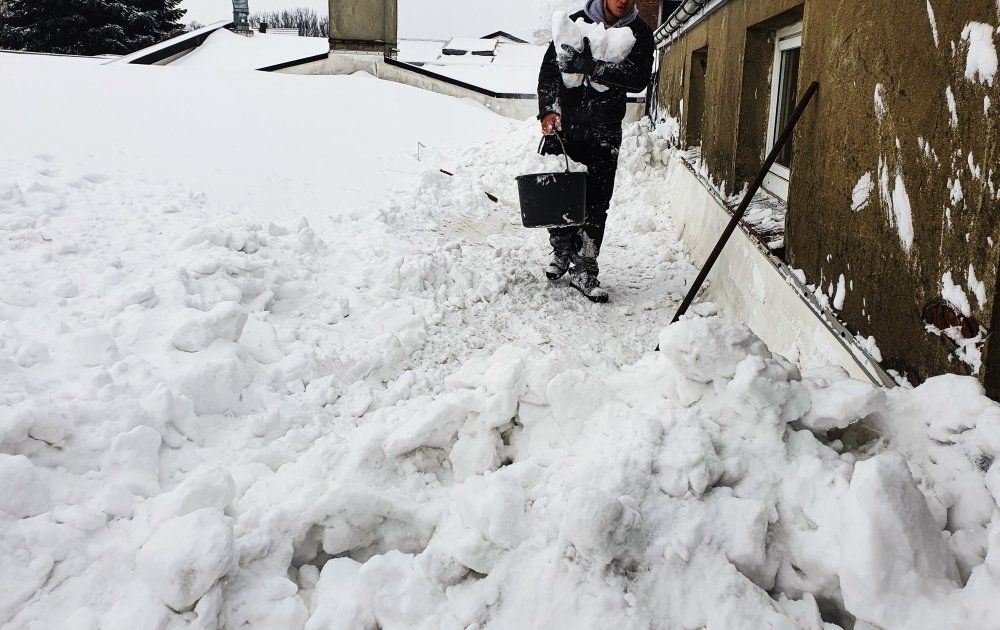Dachdecker Notdienst Dach Schneeräumung Löhne