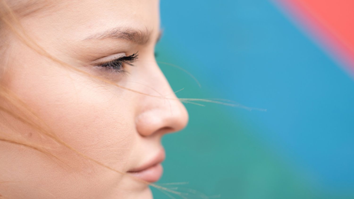 Rhinoplastie : découvrez pourquoi le nez est la clé de l’harmonie du visage. Analyse du profil, impa