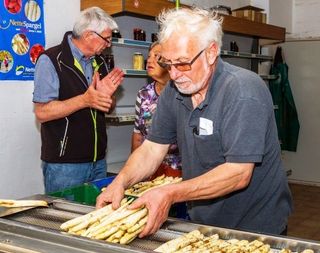 Spargel- und Erdbeerhof Hermann Schrömges Spargel- und Erdbeerhof Hermann Schrömges