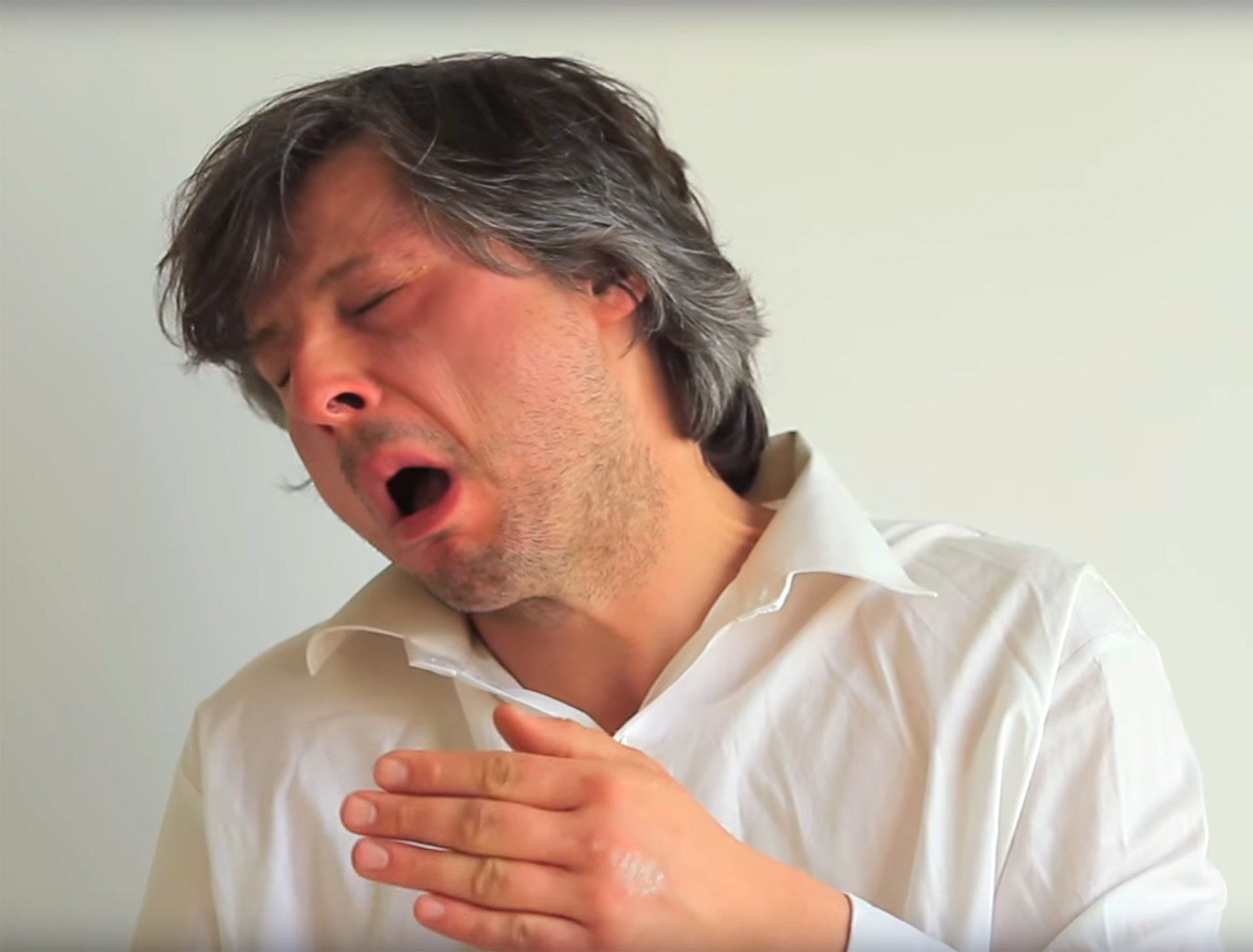 Based on a video by Marina Abromovic, the artist Sebastian Bieniek repeatedly slaps his face, says Based on a video by Marina Abromovic, the artist Sebastian Bieniek repeatedly slaps his face, says