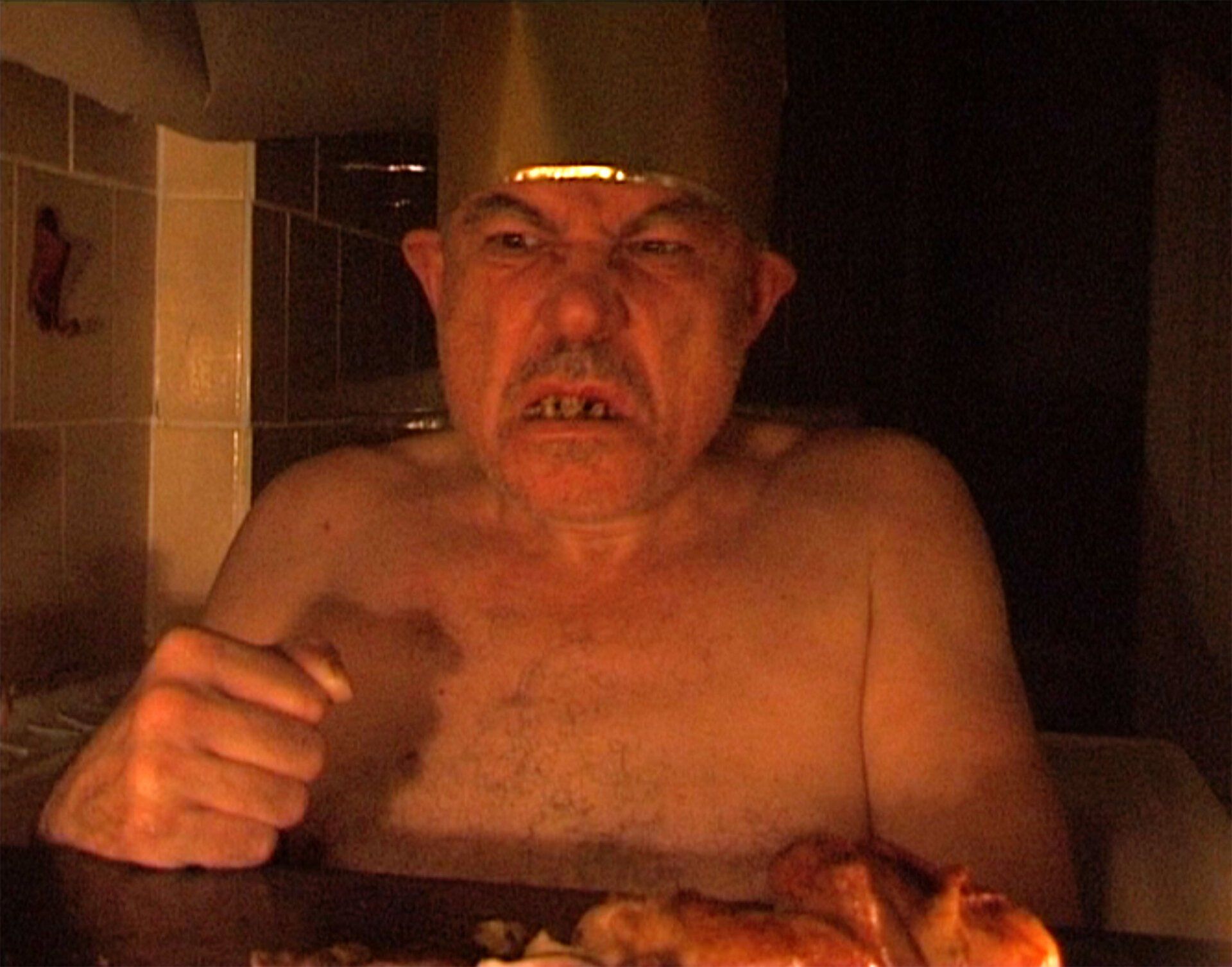 „Zero“ (film still) by Sebastian Bieniek, 2002 „Zero“ (film still) by Sebastian Bieniek, 2002