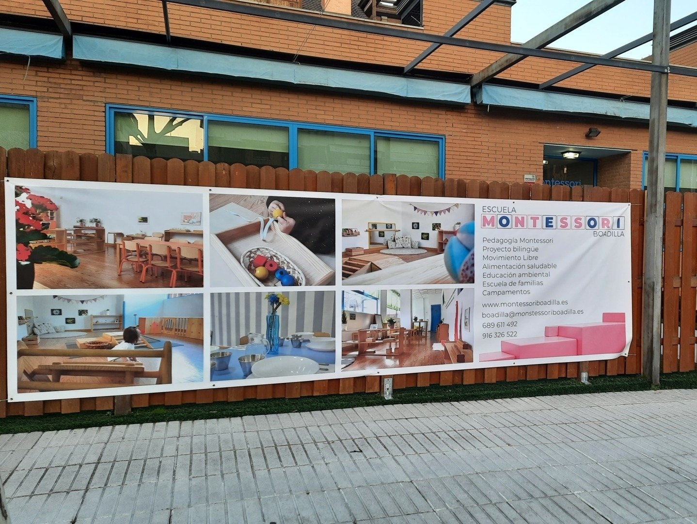 Valla exterior de la Escuela Montessori Boadilla Foto del exterior de la Escuela Montessori Boadilla