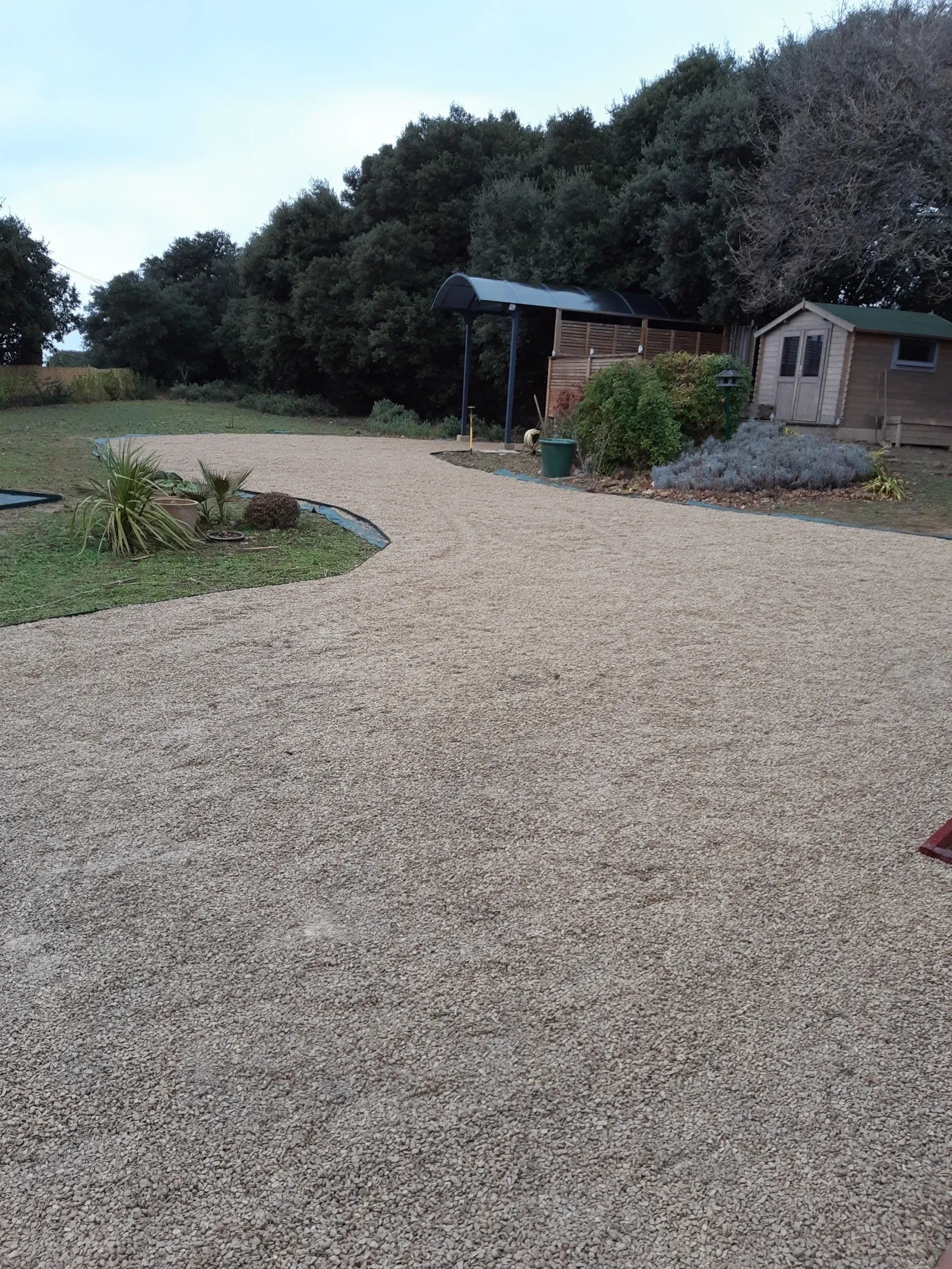 Aménagement de jardin à PELISSANNE près de ROGNES