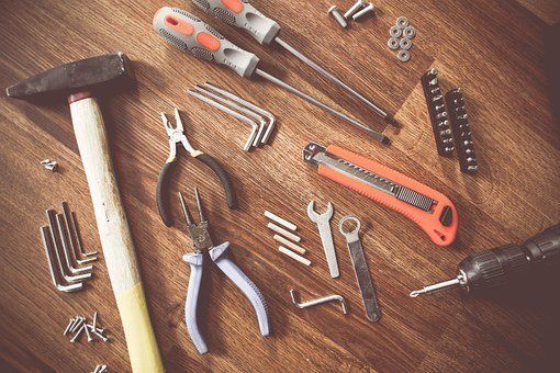 Petit bricolage pas cher à MALLEMORT