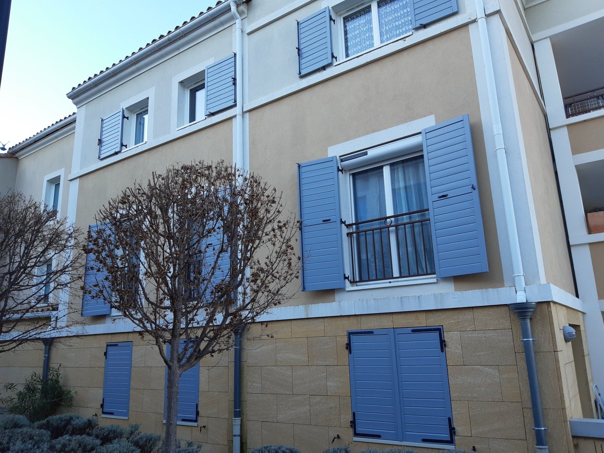 Rénovation de volets à Saint-Cannat près de Rognes