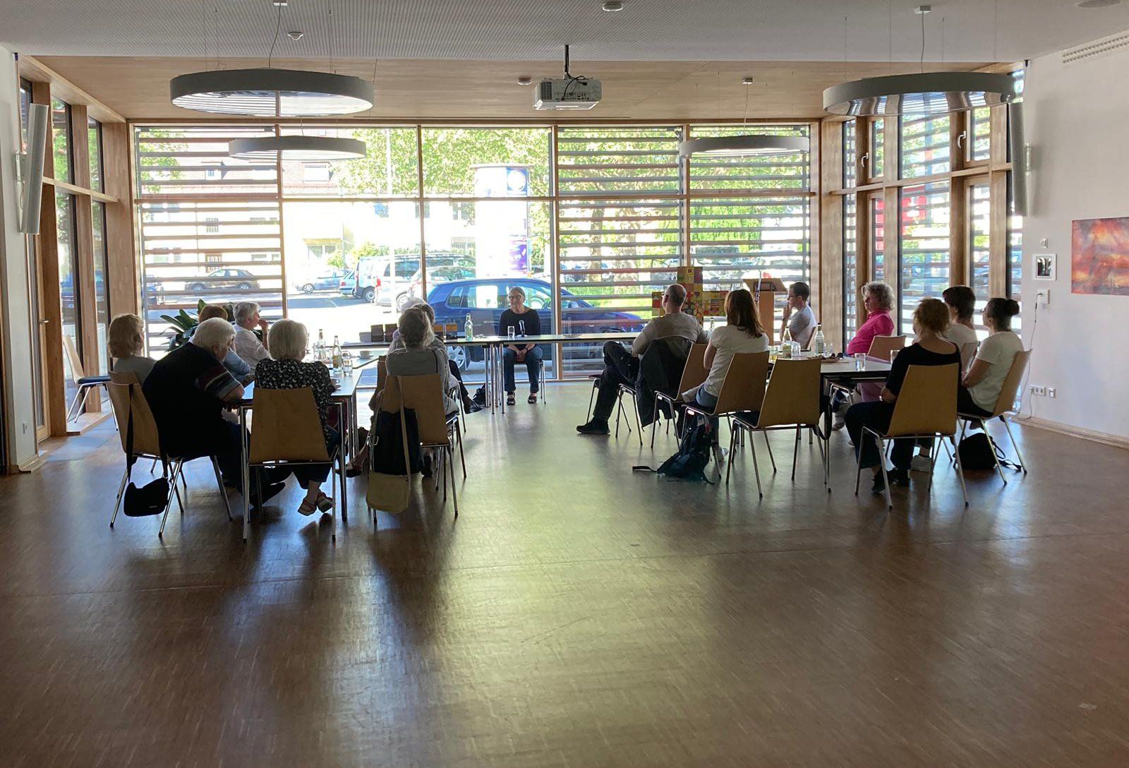 Hildegard Grünthaler liest aus ihrem Australien-Reisekrimi